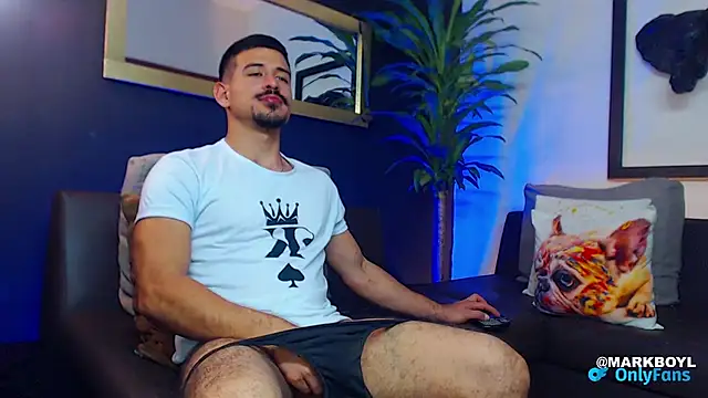 Snapshot of Markboyl chatting on December 2024 06:10:02 AM Markboyl online show from December 2024 06:10:02 AM