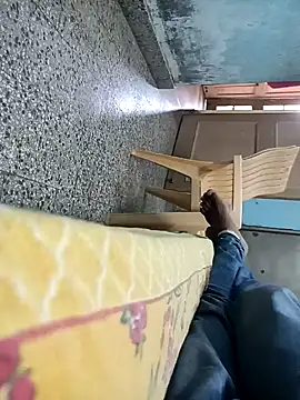 Snapshot of Playboy_indian_bi chatting on September 2025 06:09:01 AM Playboy indian bi online show from September 2025 06:09:01 AM