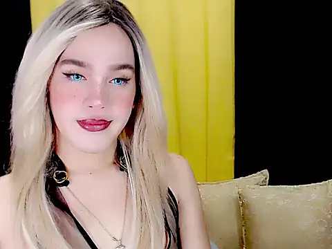 Snapshot of arianneXXX_ts chatting on September 2025 09:36:02 PM arianneXXX ts online show from September 2025 09:36:02 PM