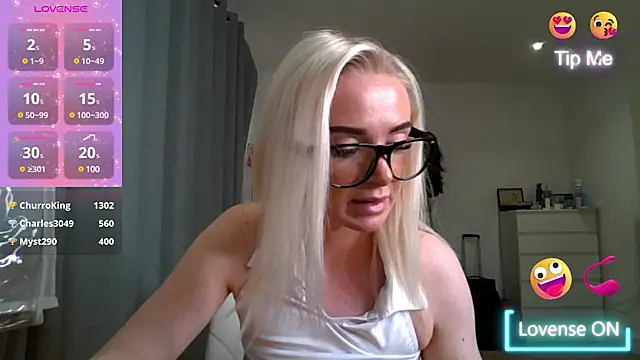 chelseablonde online show from January 2025 12:39:02 AM