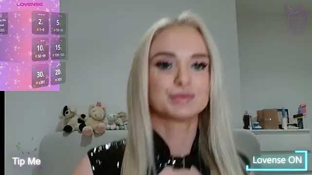 chelseablonde online show from March 2026 06:20:01 PM