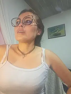 Snapshot of Alexandrasaenz chatting on September 2025 12:22:02 AM Alexandrasaenz online show from September 2025 12:22:02 AM