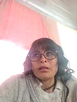 Snapshot of Alexandrasaenz chatting on October 2025 02:30:02 PM Alexandrasaenz online show from October 2025 02:30:02 PM