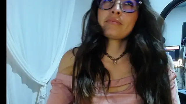 Snapshot of Alexandrasaenz chatting on September 2025 01:27:02 AM Alexandrasaenz online show from September 2025 01:27:02 AM