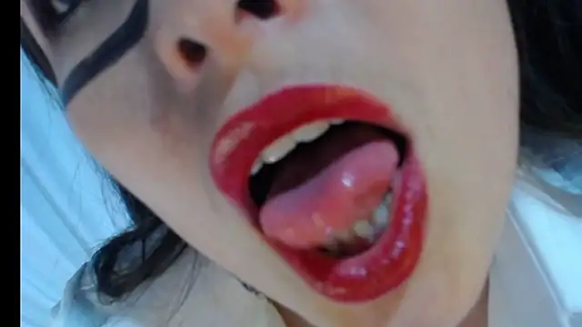 Snapshot of Alexandrasaenz chatting on November 2025 11:52:02 PM Alexandrasaenz online show from November 2025 11:52:02 PM