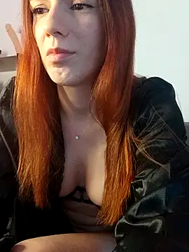 clara-francaise online show from February 2026 04:29:01 PM