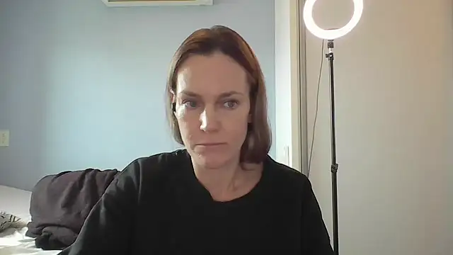 Annylove1 online show from November 2025 10:48:02 AM