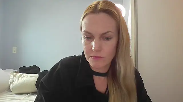 Snapshot of Annylove1 chatting on May 2026 10:54:01 AM Annylove1 online show from May 2026 10:54:01 AM