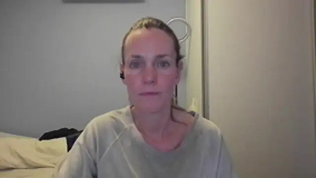 Annylove1 online show from November 2025 12:10:02 AM