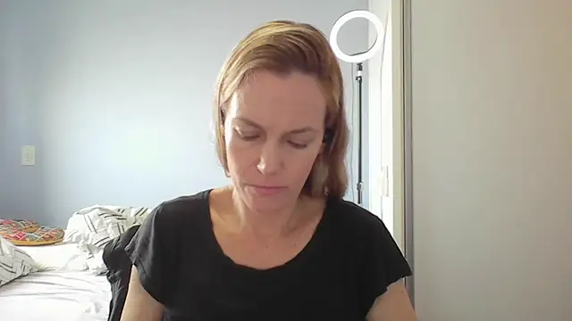 Annylove1 online show from March 2026 10:45:01 AM