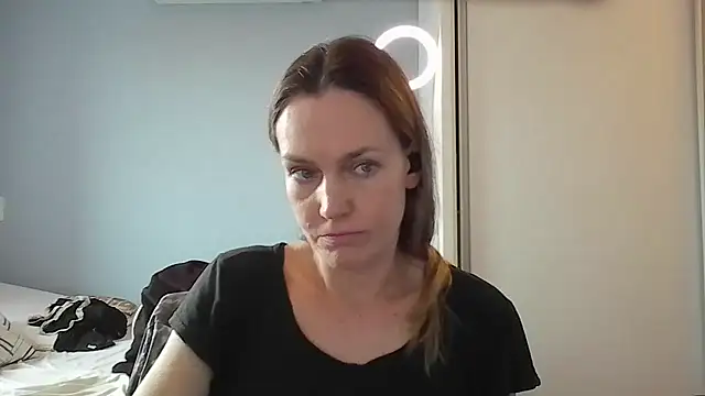 Annylove1 online show from December 2025 10:50:02 AM