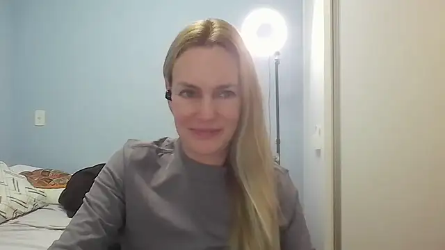 Snapshot of Annylove1 chatting on June 2026 12:16:02 PM Annylove1 online show from June 2026 12:16:02 PM