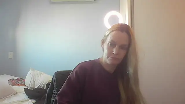 Snapshot of Annylove1 chatting on July 2026 10:56:02 AM Annylove1 online show from July 2026 10:56:02 AM