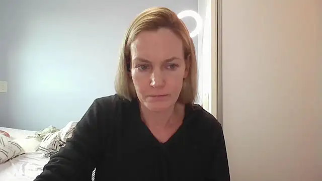 Annylove1 online show from March 2026 04:23:02 PM