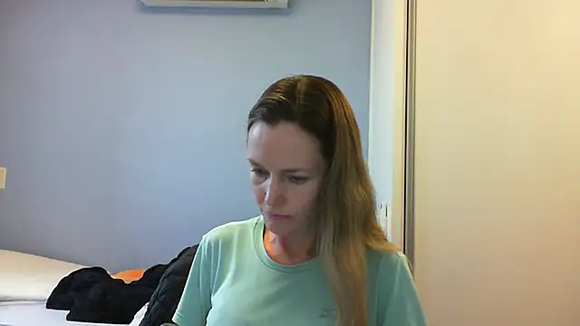 Annylove1 online show from September 2025 10:54:02 AM