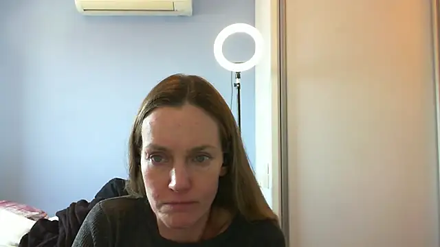 Annylove1 online show from November 2025 03:51:01 PM