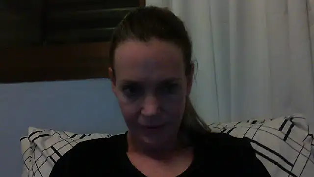 Annylove1 online show from October 2025 12:25:02 AM