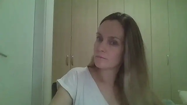 Annylove1 online show from March 2025 09:01:02 PM
