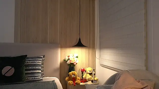 Snapshot of KalaBeckett_ chatting on April 2026 11:38:02 AM KalaBeckett online show from April 2026 11:38:02 AM