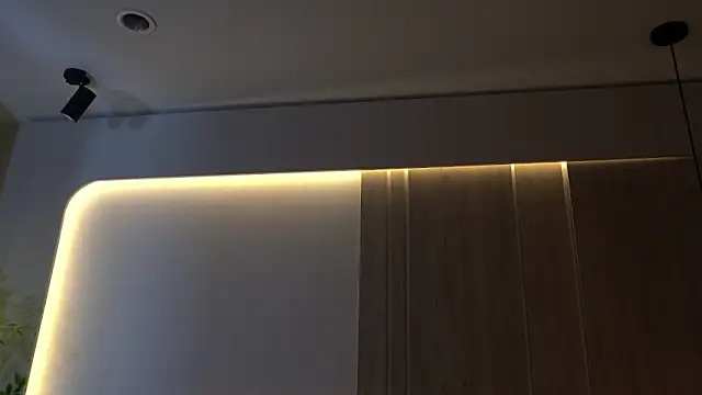 Snapshot of KalaBeckett_ chatting on April 2026 10:55:02 AM KalaBeckett online show from April 2026 10:55:02 AM