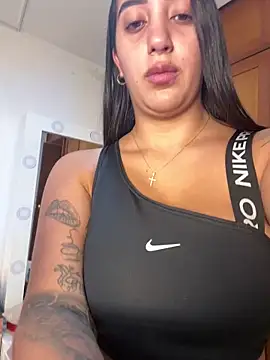 Hannahoff online show from June 2026 01:05:02 AM