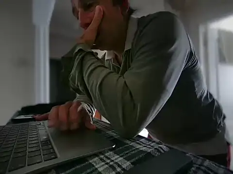 ALPHANDRE online show from February 2026 08:05:02 AM