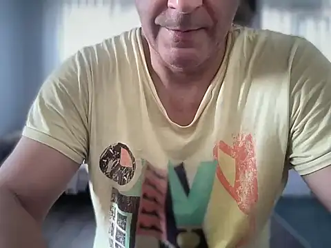 ALPHANDRE online show from October 2025 08:05:01 AM