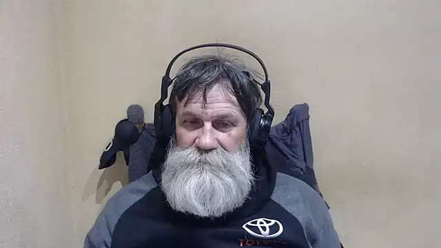 AlexNudo online show from April 2026 10:41:01 AM