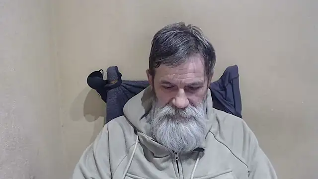 Snapshot of AlexNudo chatting on May 2026 07:04:02 AM AlexNudo online show from May 2026 07:04:02 AM