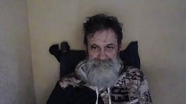 Snapshot of AlexNudo chatting on May 2026 07:28:01 AM AlexNudo online show from May 2026 07:28:01 AM
