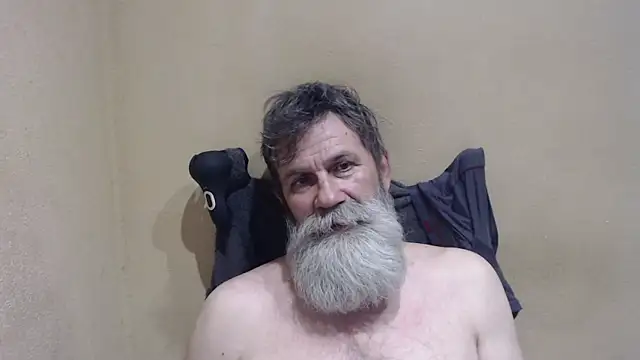 Snapshot of AlexNudo chatting on June 2026 09:52:02 PM AlexNudo online show from June 2026 09:52:02 PM