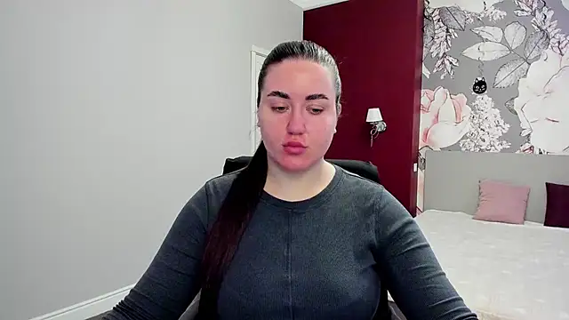 Roxie Bradley online show from March 2026 06:50:02 AM