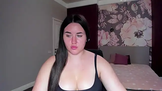 Roxie Bradley online show from September 2025 05:52:02 AM