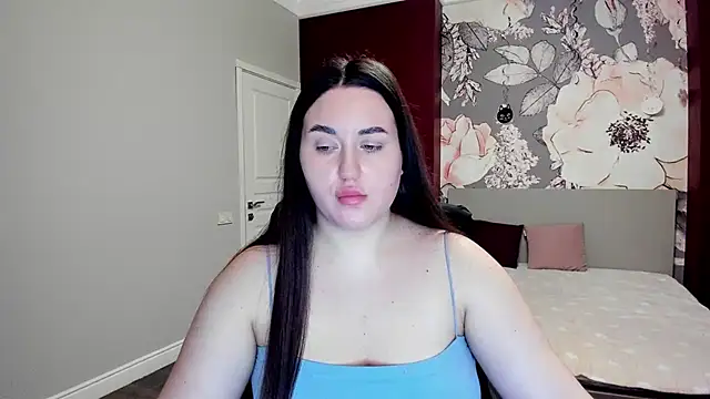 Roxie Bradley online show from February 2026 06:53:02 AM