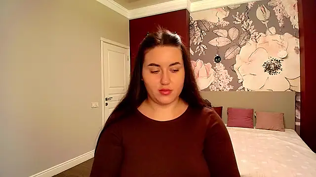 Roxie Bradley online show from October 2025 05:44:01 AM