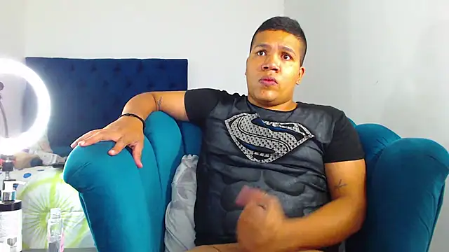 Snapshot of StevanHouston chatting on January 2025 12:15:01 AM StevanHouston online show from January 2025 12:15:01 AM