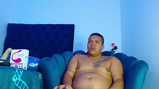 Snapshot of StevanHouston chatting on December 2024 05:11:02 PM StevanHouston online show from December 2024 05:11:02 PM