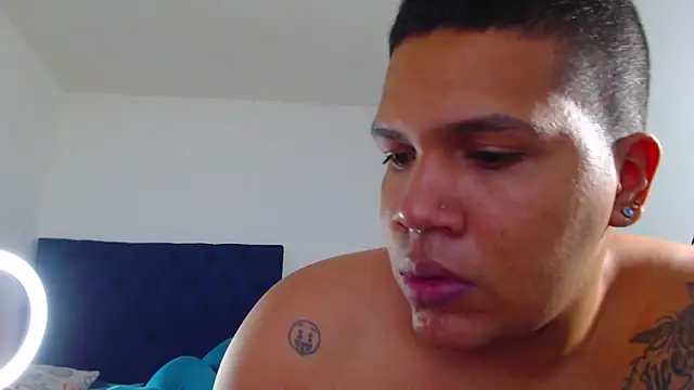 Snapshot of StevanHouston chatting on January 2025 05:04:01 PM StevanHouston online show from January 2025 05:04:01 PM