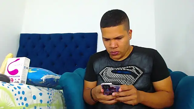 Snapshot of StevanHouston chatting on January 2025 02:04:01 PM StevanHouston online show from January 2025 02:04:01 PM