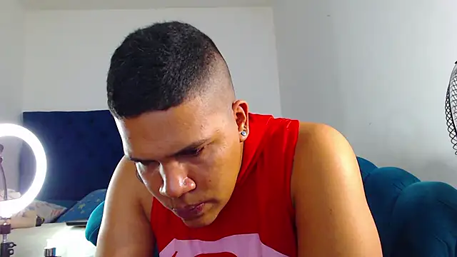 Snapshot of StevanHouston chatting on January 2025 05:13:01 PM StevanHouston online show from January 2025 05:13:01 PM