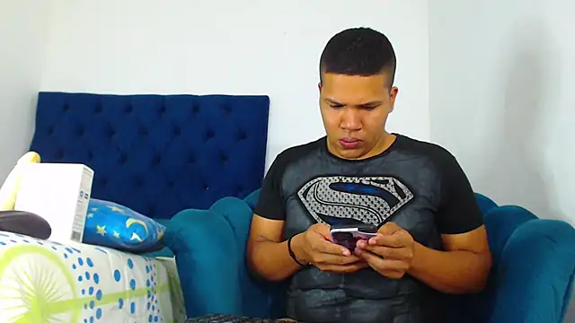 Snapshot of StevanHouston chatting on January 2025 02:08:02 PM StevanHouston online show from January 2025 02:08:02 PM