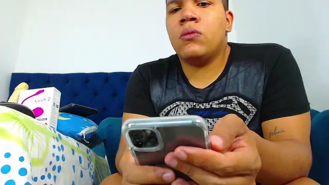 Snapshot of StevanHouston chatting on January 2025 02:06:01 PM StevanHouston online show from January 2025 02:06:01 PM