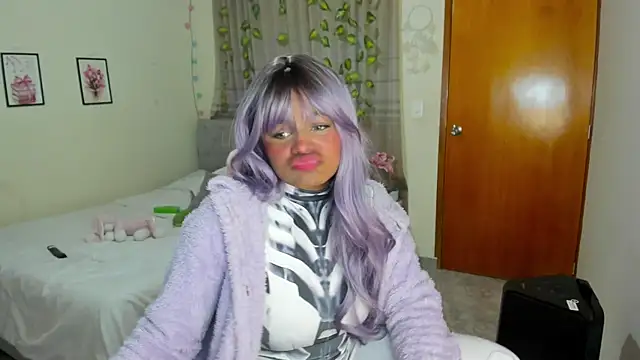 charlott7 online show from November 2025 02:01:01 AM