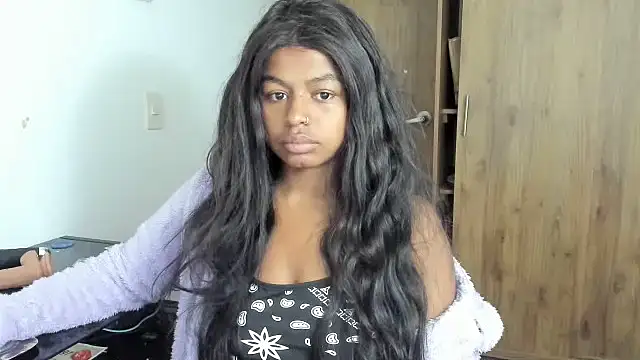 charlott7 online show from March 2025 11:32:01 AM