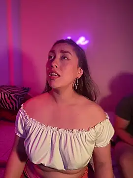 Im sophiie online show from February 2025 09:12:02 AM