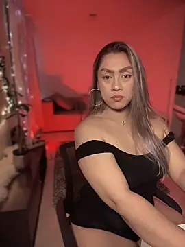 Im sophiie online show from November 2025 06:24:02 AM