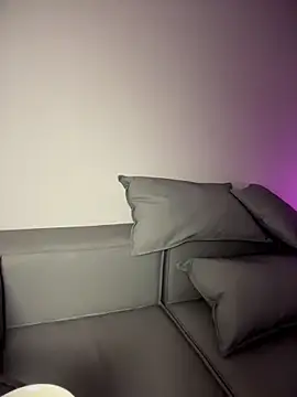 Snapshot of Im_sophiie chatting on February 2026 06:46:01 AM Im sophiie online show from February 2026 06:46:01 AM