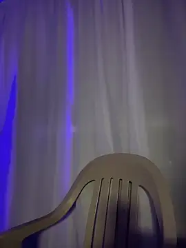 Im sophiie online show from October 2025 06:45:01 AM