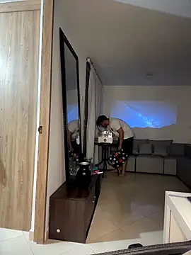 Snapshot of Im_sophiie chatting on February 2026 06:54:02 AM Im sophiie online show from February 2026 06:54:02 AM