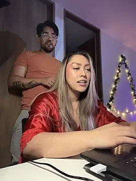 Im sophiie online show from December 2025 06:37:02 AM